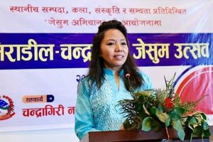 कवि एवं अभियन्ता अनिता लामालाई साहित्य सन्ध्या पुरस्कार