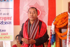 कृषि मन्त्री चन्द्र लामाको आह्वान–“मेरो उदाहरण लिएर एमालेमा लामबद्ध हुनु ।”