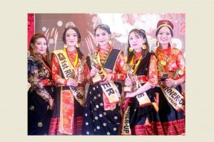 सोलुखुम्बुकी रञ्जना स्याङ्बोलाई मिस तामाङ २०२२ को उपाधि