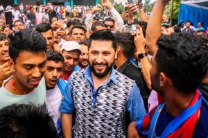 फराकिलो मतान्तरसहित चितवन २ मा रवि लामिछाने निर्वाचित