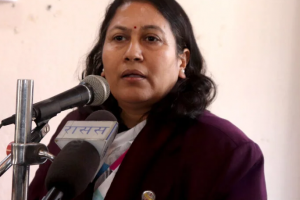 शिक्षकको मासिक तलब उपलब्ध गराउन स्थानीय तहलाई शिक्षामन्त्री भट्टराईको निर्देशन