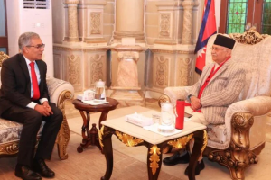 प्रधानमन्त्री ओलीसँग बङ्गलादेशका राजदूत सलाहुद्दिनको बिदाइ भेट