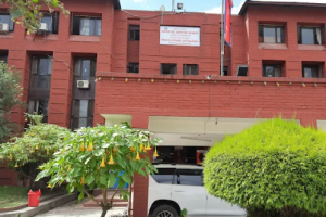 स्वास्थ्यकर्मीको पारिश्रमिक बैंकिङ प्रणाली मार्फत् उपलब्ध गराउन मन्त्रालयको निर्देशन