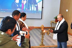 बेपत्ताको खोजीमा परिवारले भोग्नुपरेको पीडा बोल्ने ‘कहाँ भयौ बेपत्ता’ म्युजिक भिडियो सार्वजनिक-भिडियोसहित